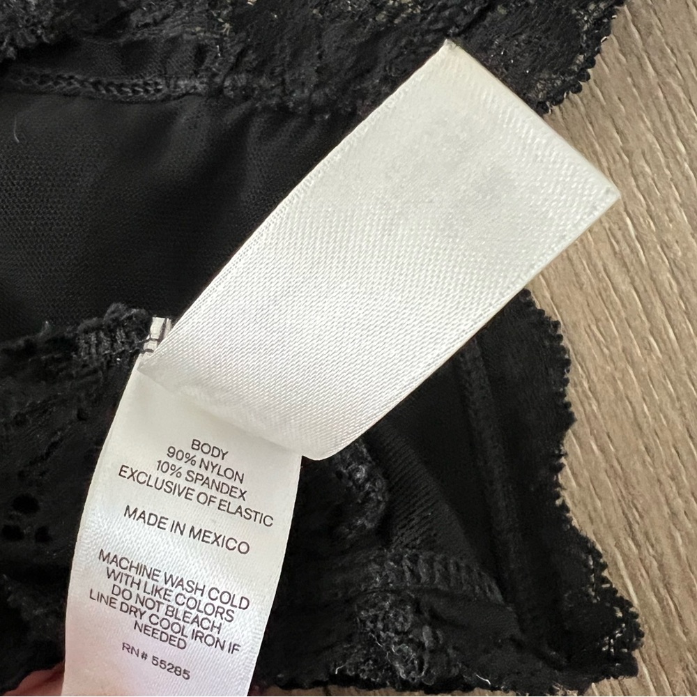 Express Lace Bralette - Picture 5 of 6